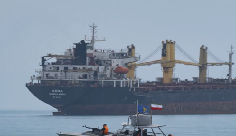 Iran draws red line over foreign military presence in Hormuz